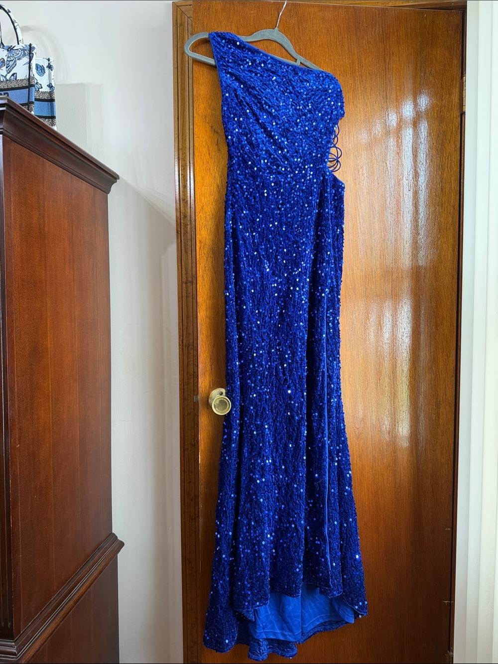 One-Shoulder Royal Blue Sequin Evening Gown